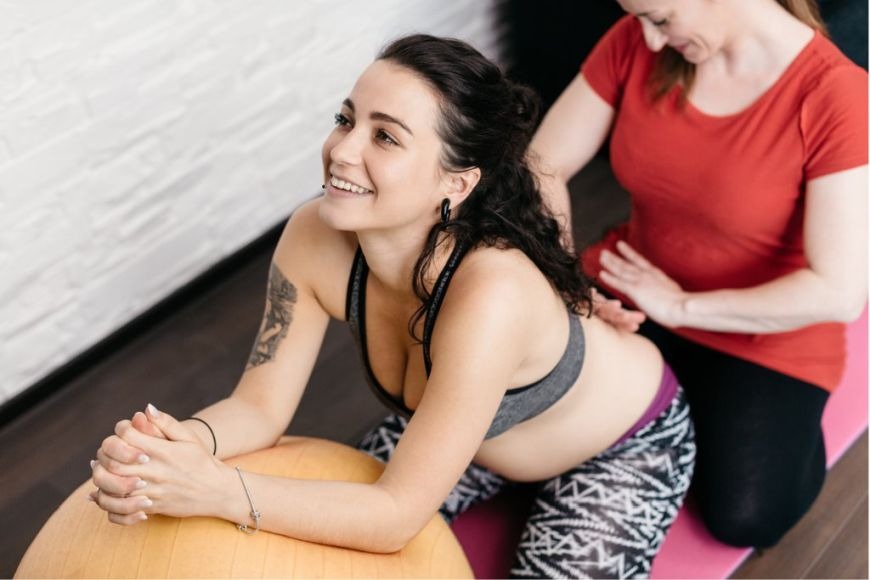 Q&A on Doulas with Annie Ortiz from Unique Natural Birthing Q&A on Doulas with Annie Ortiz from Unique Natural Birthing
